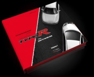 HONDA TYPE R VOYAGE EN ZONE ROUGE T1 : L'HISTOIRE